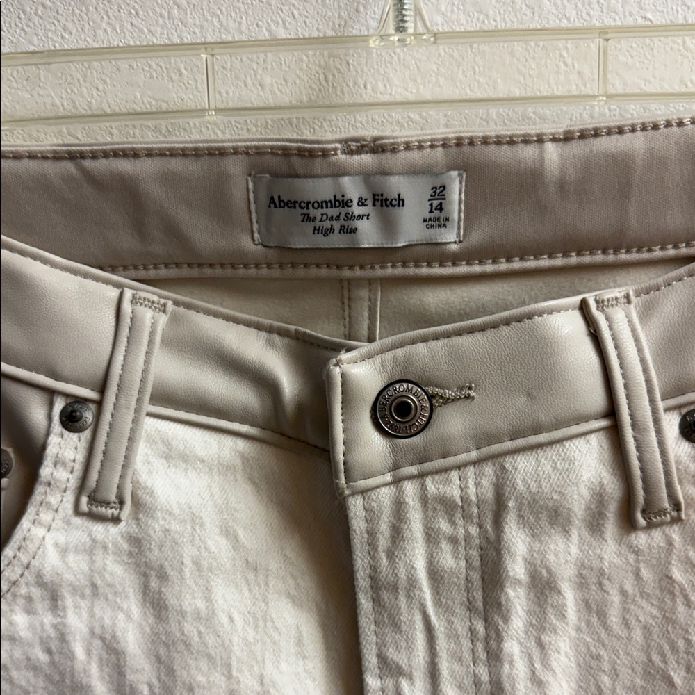 Abercrombie & Fitch Cream High Rise Dad Shorts